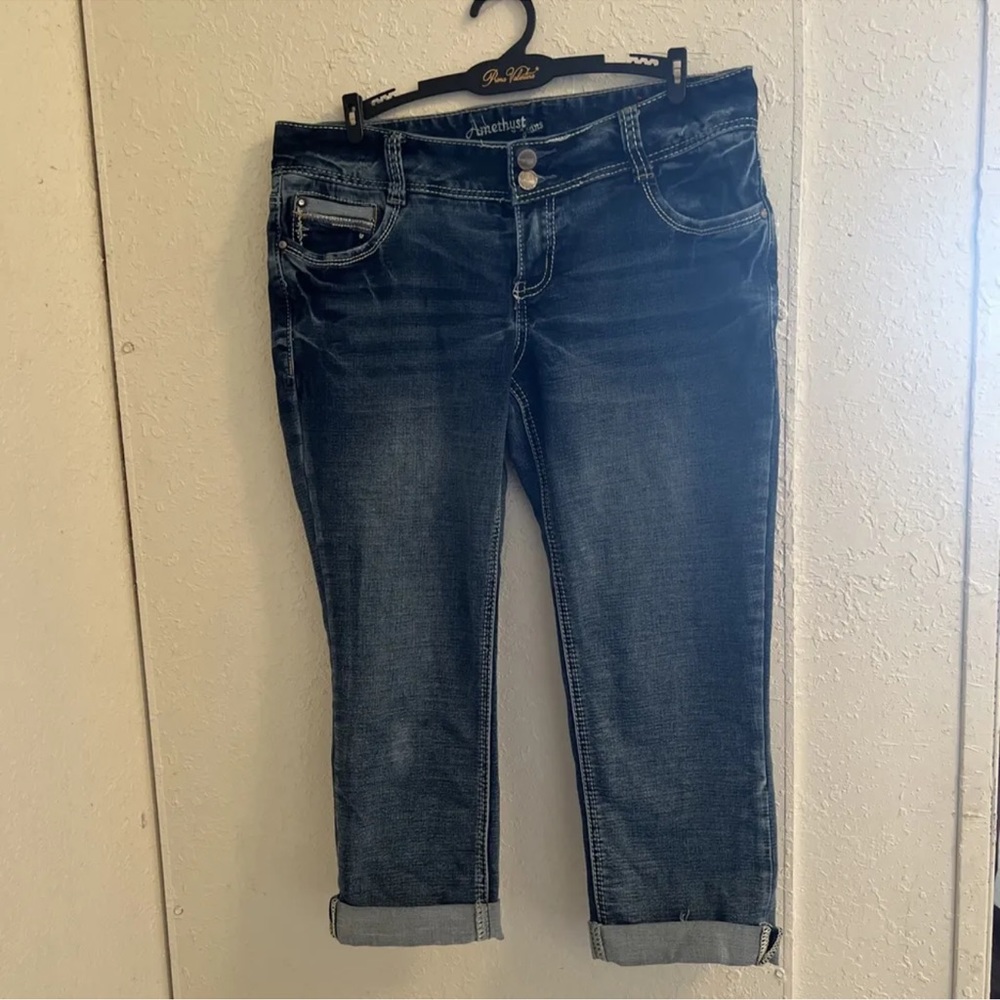 Amethyst Jeans Bermuda Shorts Capri  Women's Size 9 Low Rise Denim Rolled